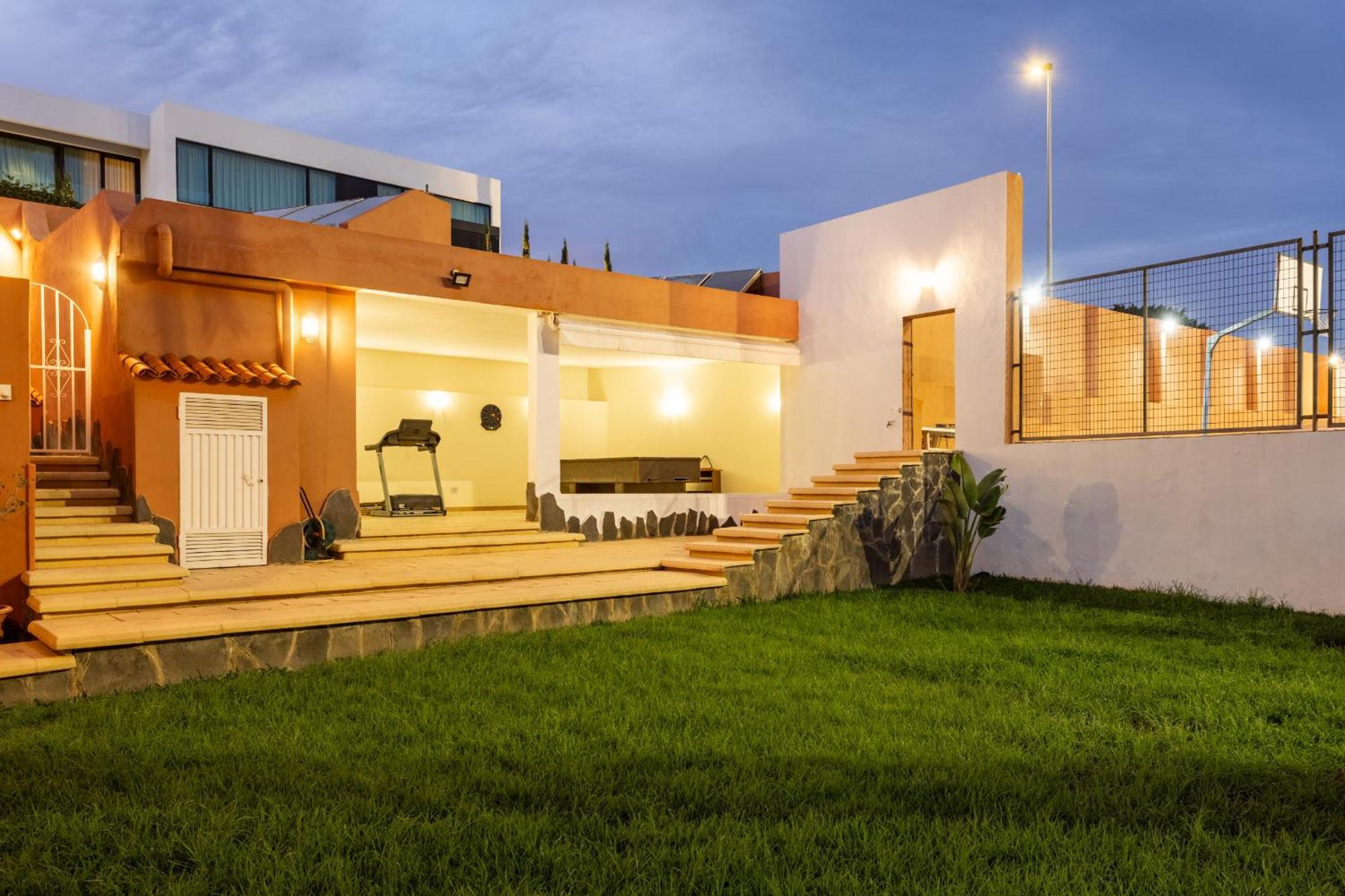 One & Only Sports And Relax Villa Heated Pool By Eden Rentals Tabaiba Luaran gambar